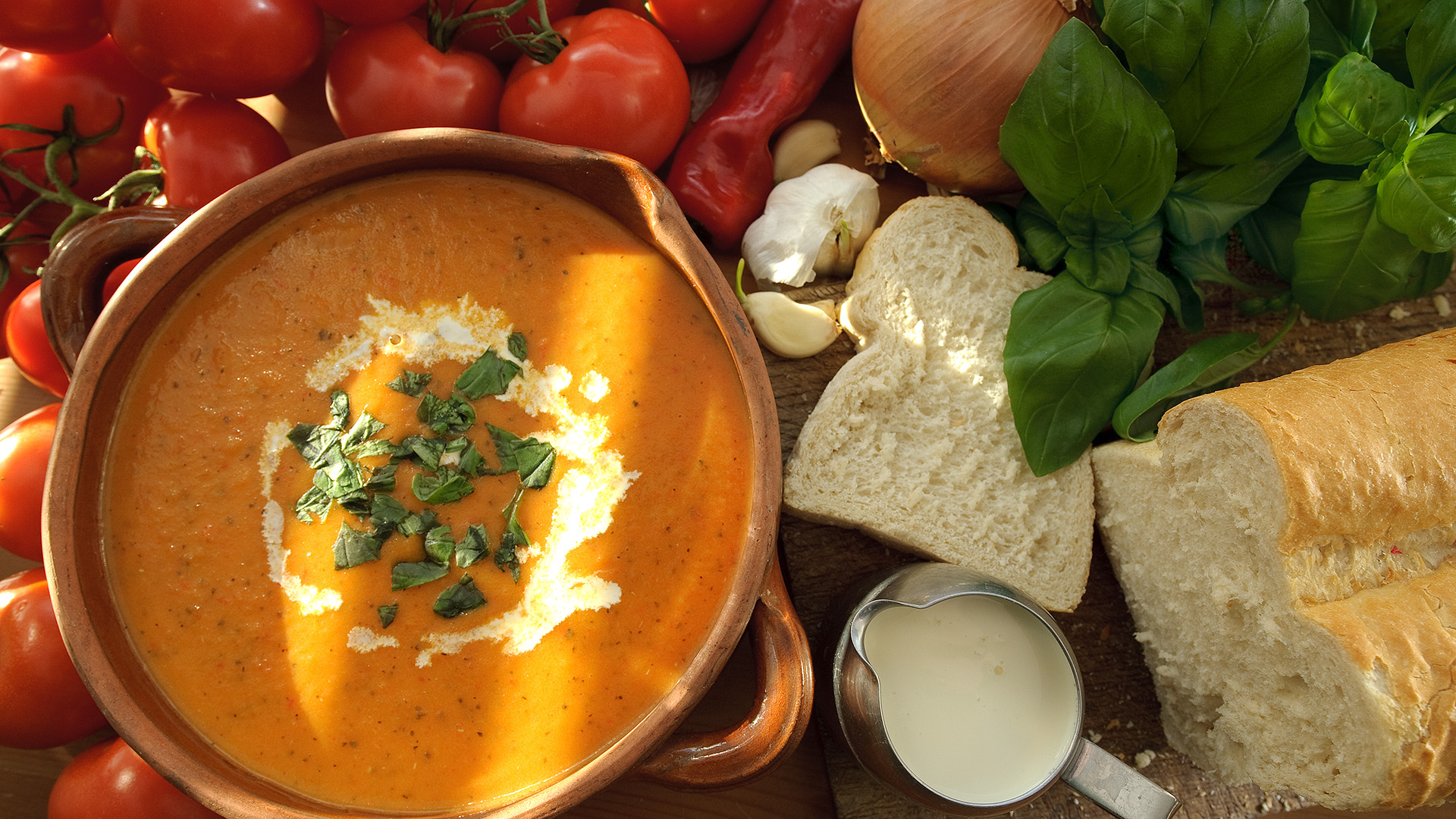 Cream of Tomato and Basil Soup